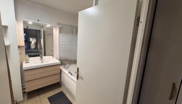 Logement �tudiant T2 &agrave; Paris 18�me arrondissement (75018)