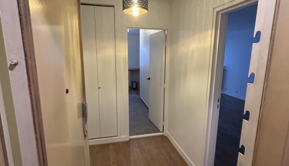 Logement tudiant T2 à Paris 20me arrondissement (75020)