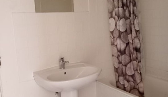 Logement �tudiant T2 &agrave; Paris 20�me arrondissement (75020)