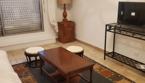 Logement tudiant T2 à Pau (64000)