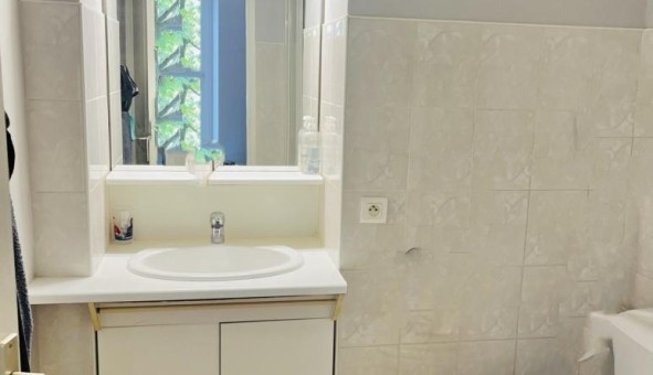 Logement tudiant T2 à Pau (64000)