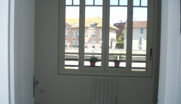 Logement tudiant T2 à Pau (64000)