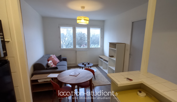 Logement étudiant Location T2 Meublé Pau (64000)