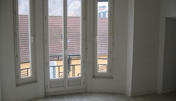 Logement tudiant Location T2 Vide Pau (64000)