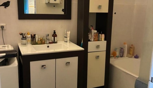 Logement tudiant T2 à Pau (64000)