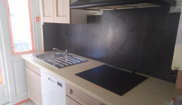 Logement tudiant Location T2 Vide Pau (64000)