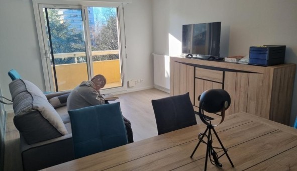 Logement tudiant T2 à Pau (64000)