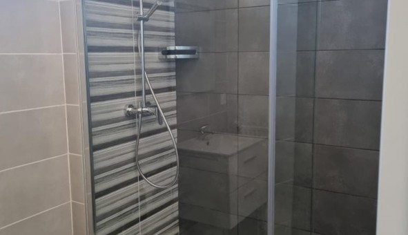 Logement tudiant T2 à Pau (64000)