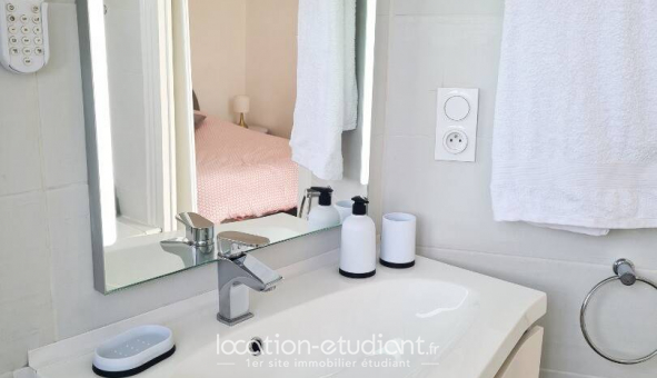 Logement tudiant T2 à Pau (64000)