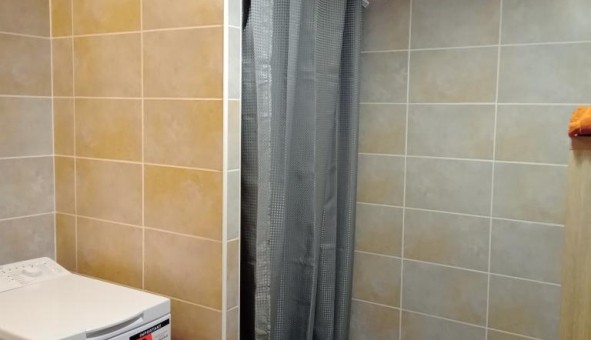 Logement tudiant Location T2 Vide Perpignan (66100)
