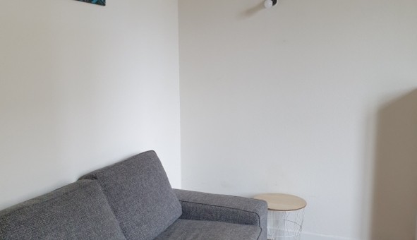 Logement �tudiant T2 &agrave; Pierre B�nite (69310)