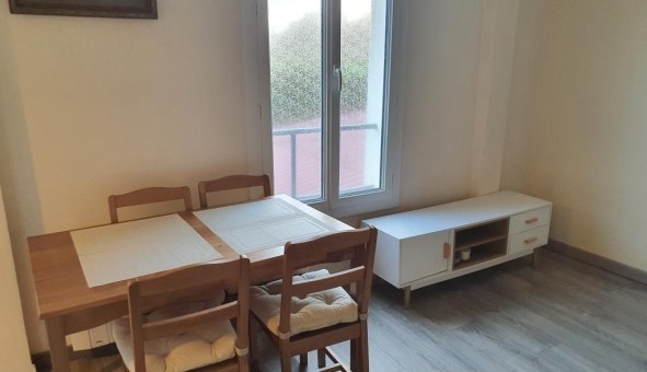 Logement tudiant T2 à Pierrefitte sur Seine (93380)