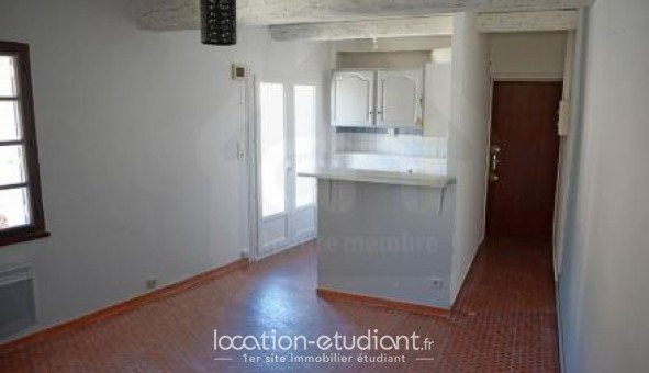 Logement tudiant T2 à Piolenc (84420)