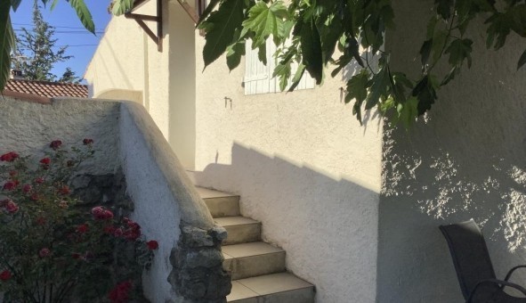 Logement tudiant Location T2 Vide Plan de Cuques (13380)