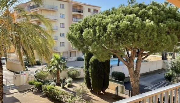 Logement �tudiant T2 &agrave; Plan de la Tour (83120)