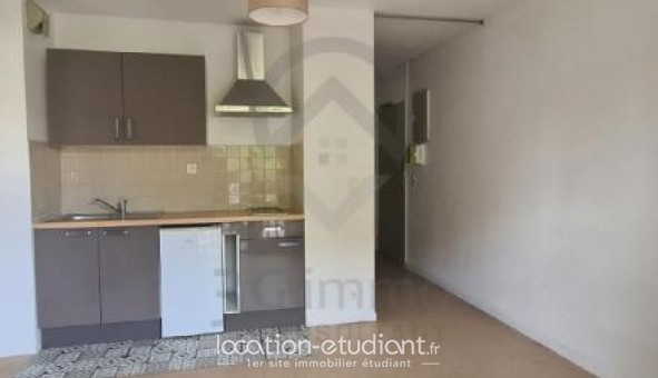 Logement étudiant T2 à Pomarez (40360)