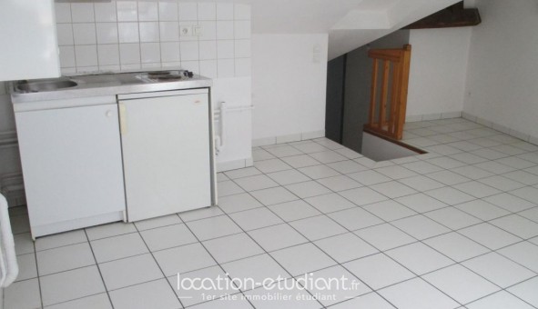 Logement tudiant T2 à Port sur Sane (70170)