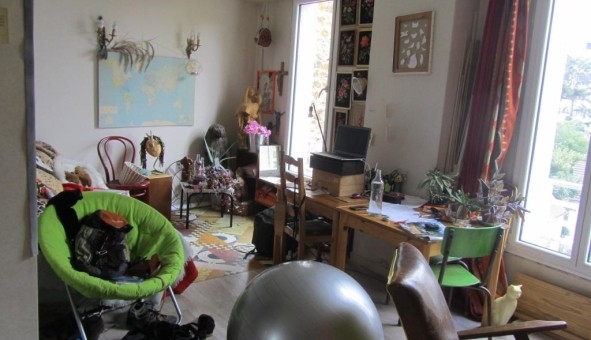 Logement tudiant T2 à Puteaux (92800)