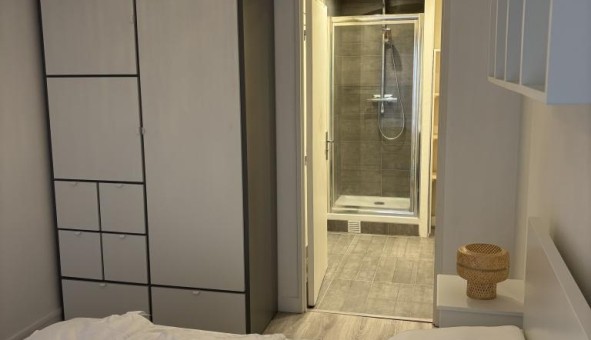 Logement tudiant Location T2 Vide Puteaux (92800)