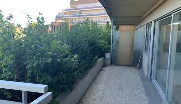 Logement �tudiant T2 &agrave; Puteaux (92800)