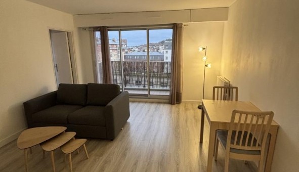 Logement �tudiant T2 &agrave; Puteaux (92800)