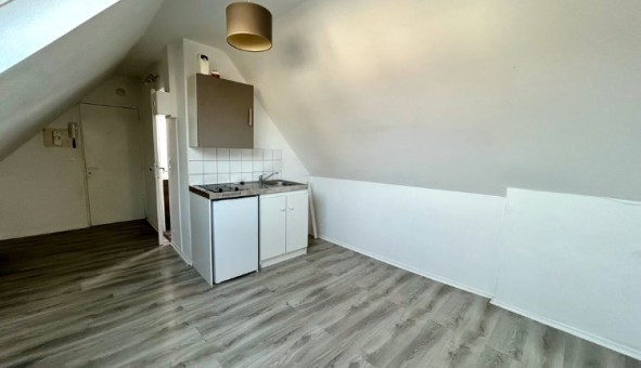 Logement tudiant Location T2 Vide Reims (51100)