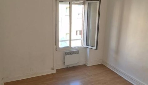 Logement tudiant Location T2 Vide Reims (51100)