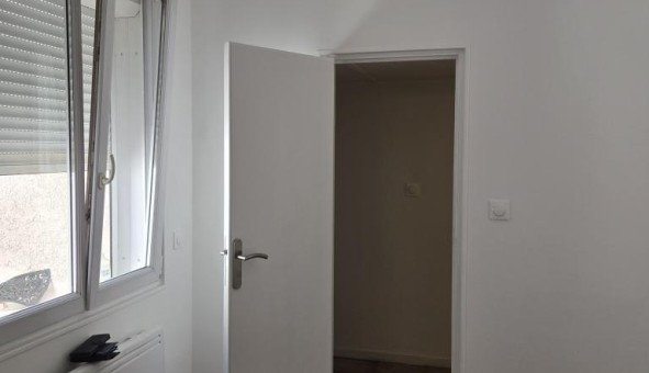 Logement tudiant Location T2 Vide Reims (51100)
