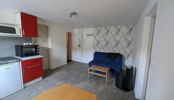 Logement tudiant Location T2 Vide Reims (51100)