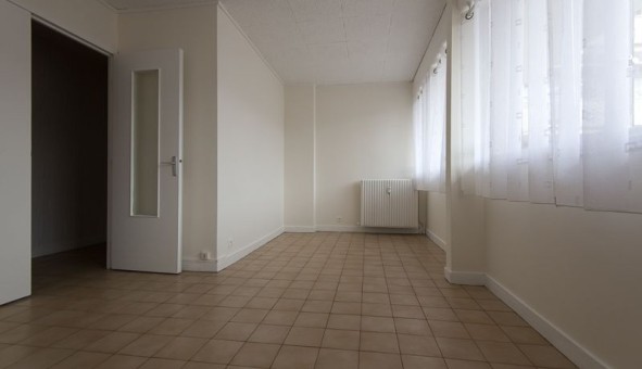 Logement �tudiant T2 &agrave; Reims (51100)