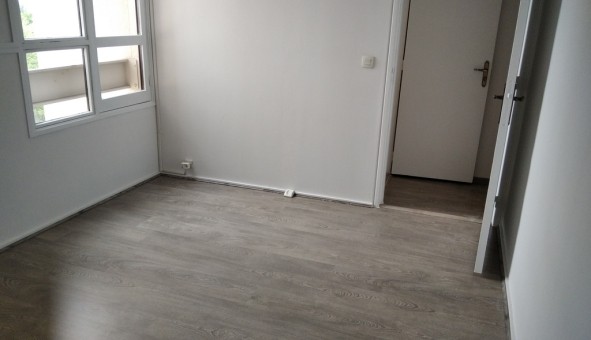 Logement tudiant T2 à Rillieux la Pape (69140)