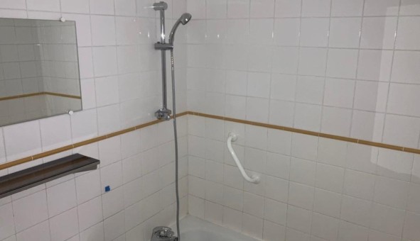 Logement �tudiant T2 &agrave; Riorges (42153)