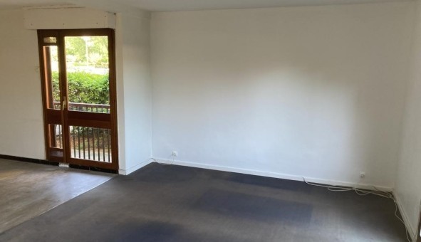 Logement tudiant T2 à Ris Orangis (91000)