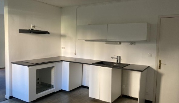 Logement tudiant T2 à Ris Orangis (91000)
