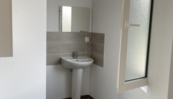 Logement tudiant T2 à Romans sur Isre (26100)