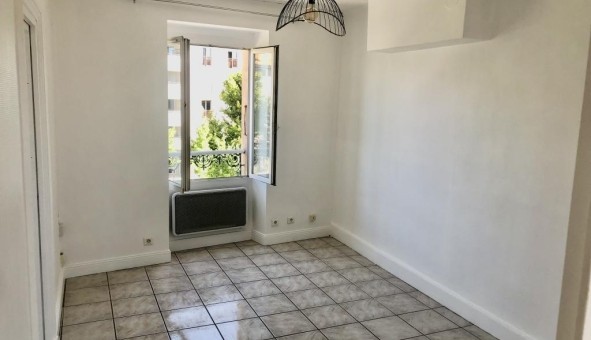 Logement tudiant T2 à Romans sur Isre (26100)