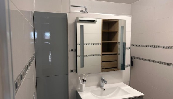 Logement tudiant T2 à Roquebrune sur Argens (83520)