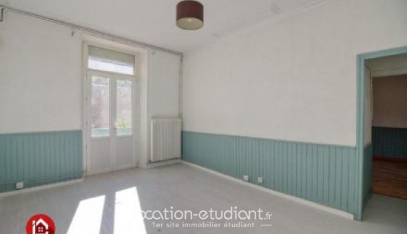 Logement tudiant T2 à Roquemaure (30150)