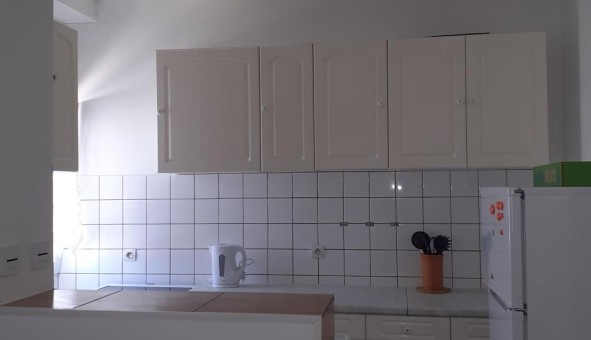 Logement étudiant Location T2 Vide Roubaix (59100)
