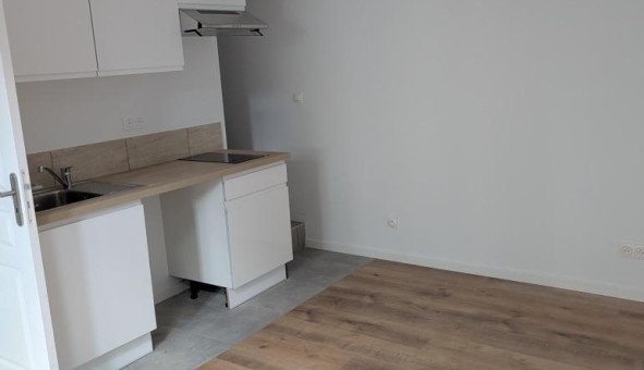 Logement tudiant Location T2 Vide Roubaix (59100)