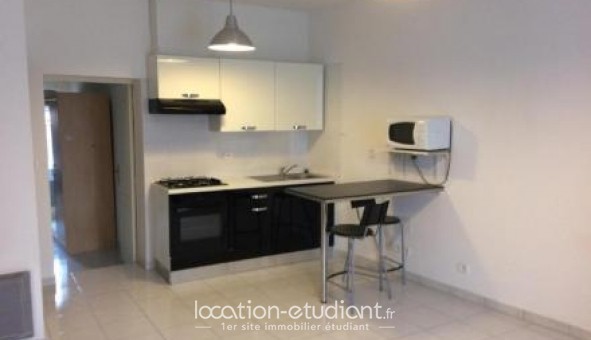 Logement tudiant Location T2 Vide Saint Bauzly (30730)