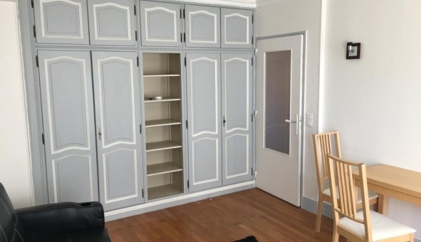Logement tudiant T2 à Saint Cloud (92210)