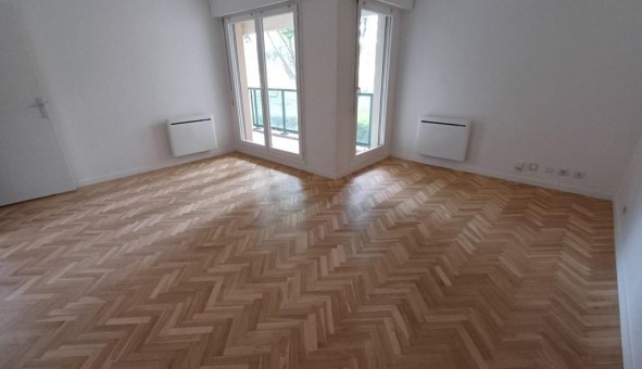 Logement tudiant T2 à Saint Cloud (92210)
