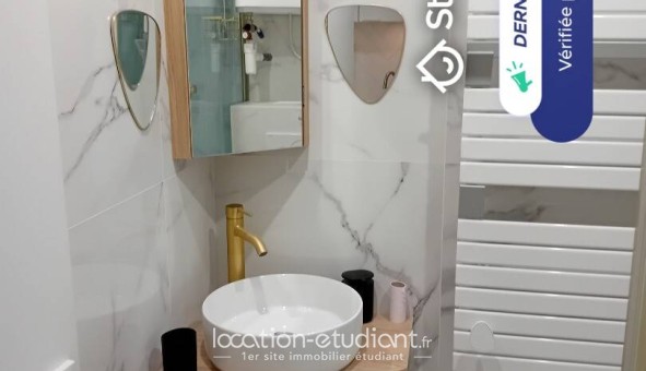 Logement étudiant Studio &agrave; Saint Cloud (92210)