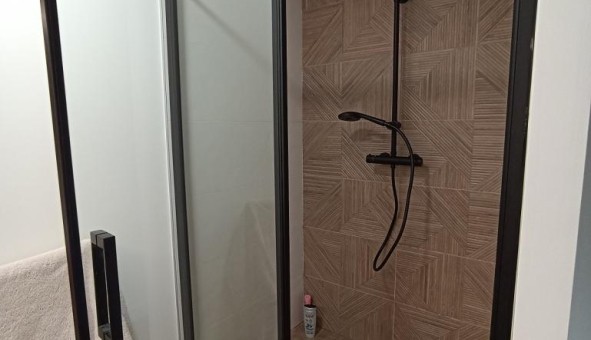 Logement tudiant T2 à Saint Genis Laval (69230)