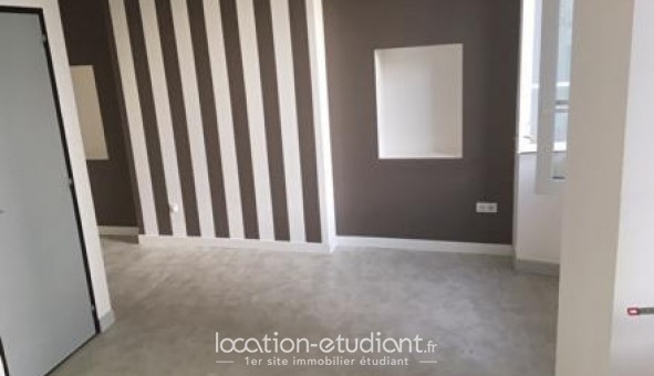 Logement tudiant Location T2 Vide Saint Germain les Belles (87380)