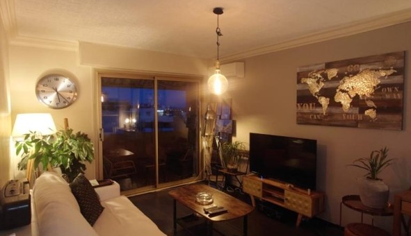 Logement étudiant Location T2 Vide Saint Laurent du Var (06700)