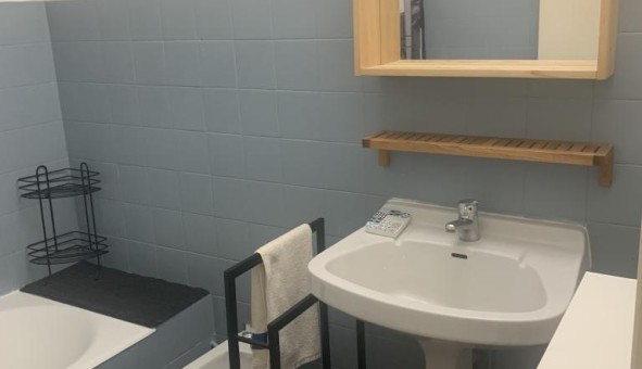 Logement tudiant T2 à Saint Martin d'Hres (38400)