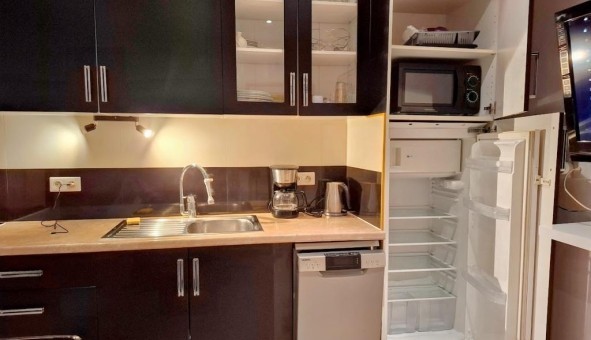 Logement tudiant Location T2 Vide Saint Ouen (93400)