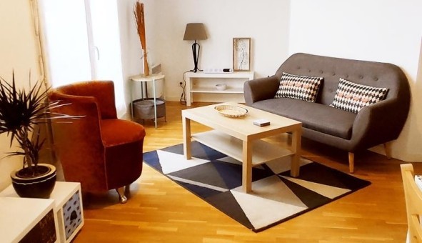 Logement tudiant Location T2 Vide Saint Ouen (93400)